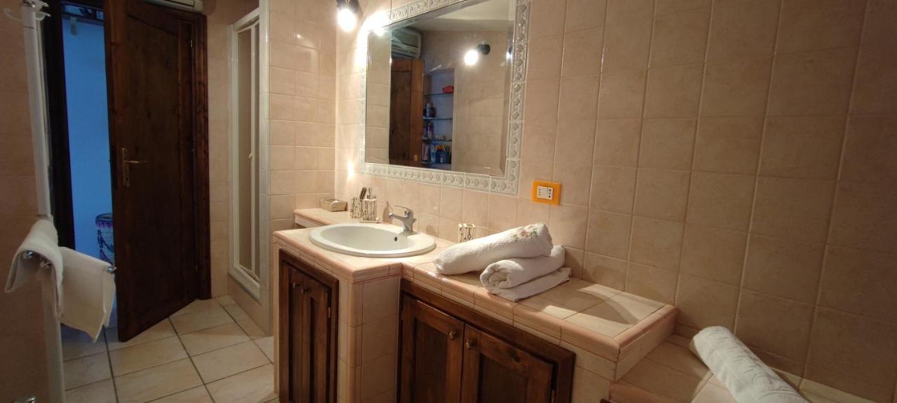 Appartement Attico Pedraladda à Castelsardo Extérieur photo